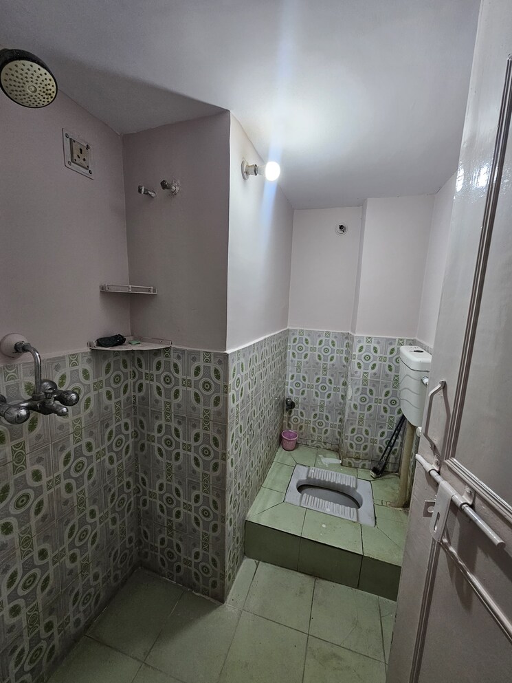 Bathroom, harmu 1 Bedroom 600 Sq.Ft. Independent House In Harmu Ranchi 9004606