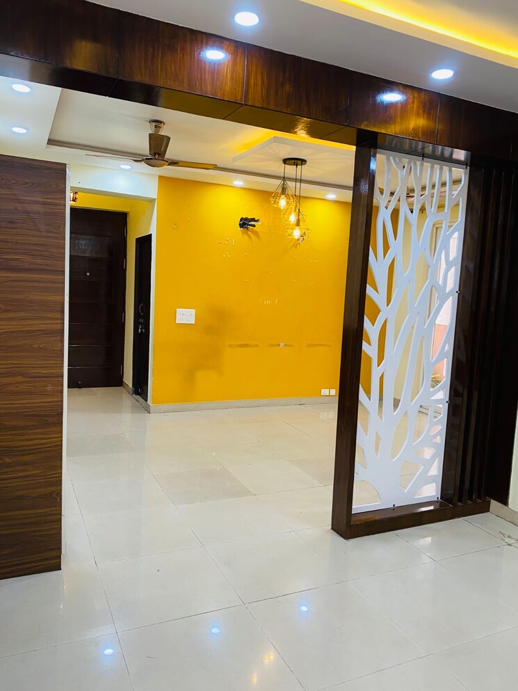 Room, shiv-sai-emerald-heights 4 Bedroom 2365 Sq.Ft. Apartment In Sector 88 Faridabad 9004651