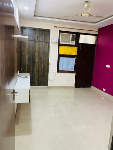 Room in 4 BHK Apartment at Shiv Sai Emerald Heights, Sector 88 – for Rent