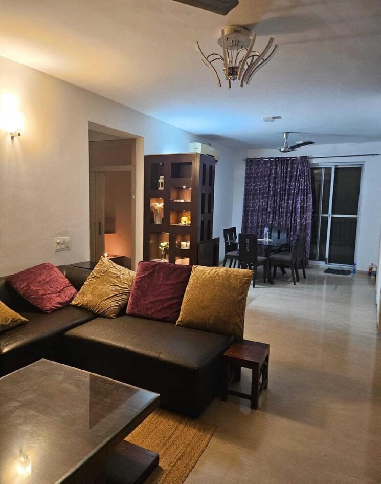 Living Room, bestech-park-view-spa-next 3 Bedroom 1935 Sq.Ft. Apartment In Sector 67 Gurgaon 9004689