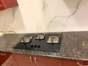 Furnished Amenities in 3 BHK Apartment at Sector 46 – for Sale