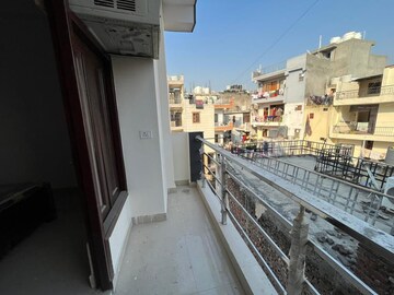 Balcony in 1 BHK Apartment at Saket – for Rent