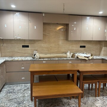 Kitchen in 3.5 BHK Builder Floor at Sector 23 – for Rent