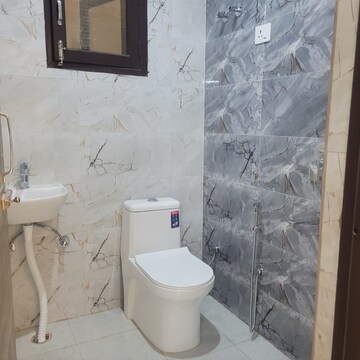 Bathroom in 2 BHK Builder Floor at Chattarpur – for Rent