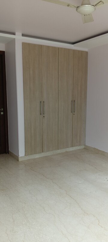 Room in 3 BHK Builder Floor at RWA Apartments Sector 47, Sector 47 – for Rent