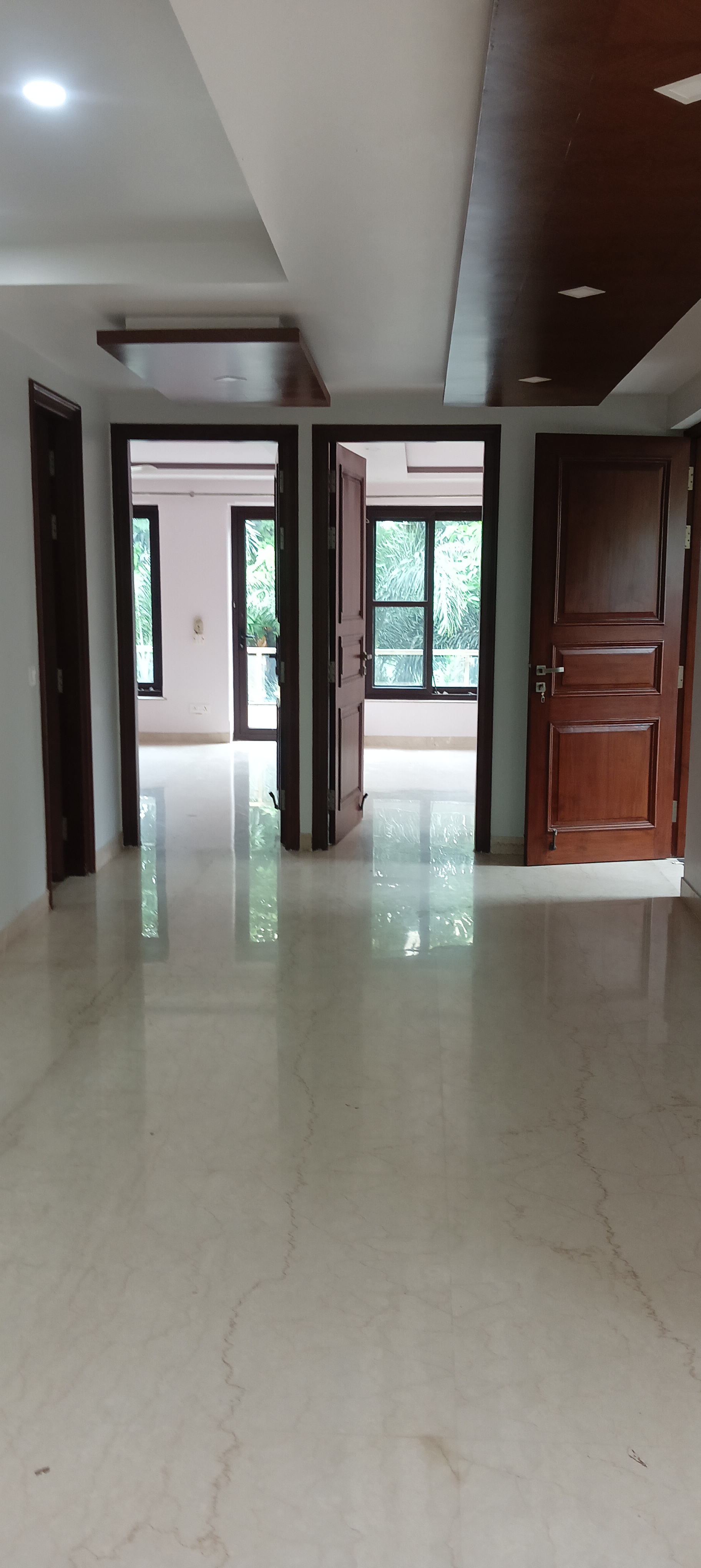 3 BHK + Pooja Room 3000 Sq.Ft. Builder Floor in RWA Apartments Sector 47