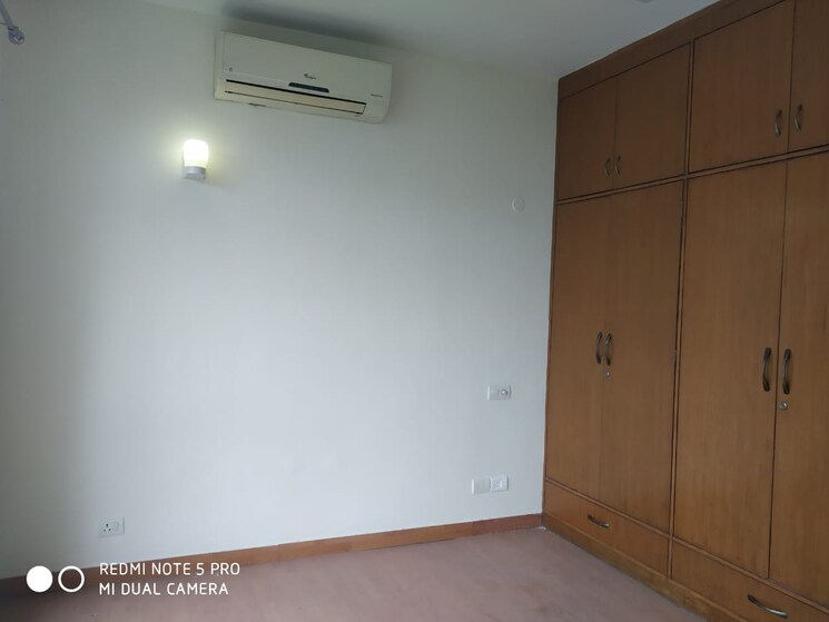 Room, central-park-ii-the-room 3.5 Bedroom 2400 Sq.Ft. Apartment In Sector 48 Gurgaon 9004851