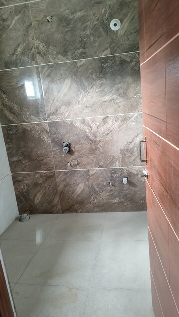 Bathroom in 4 BHK Villa at Yapral – for Sale