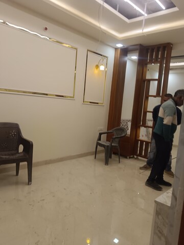 Gym in 3 BHK Villa at Gomti Nagar – for Sale