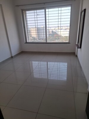 Room in 2 BHK Apartment at Kharadi – for Sale