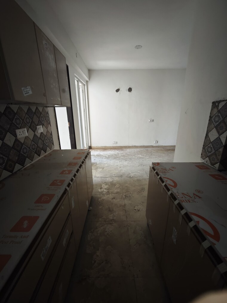 Kitchen, signature-global-park-4-and-5 3 Bedroom 1120 Sq.Ft. Apartment In Sohna Sector 36 Gurgaon 9004989