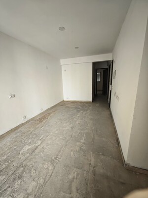 Room in 3 BHK Apartment at Signature Global Park 4 and 5, Sohna Sector 36 – for Sale