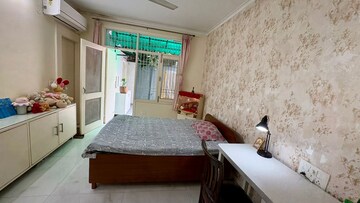 Master Bedroom in 3 BHK Apartment at Kohli One Malibu Town, Sector 47 – for Sale