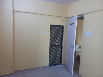 Room in 1 BHK Apartment at Fiama Residency, Ghodbunder Road – for Sale