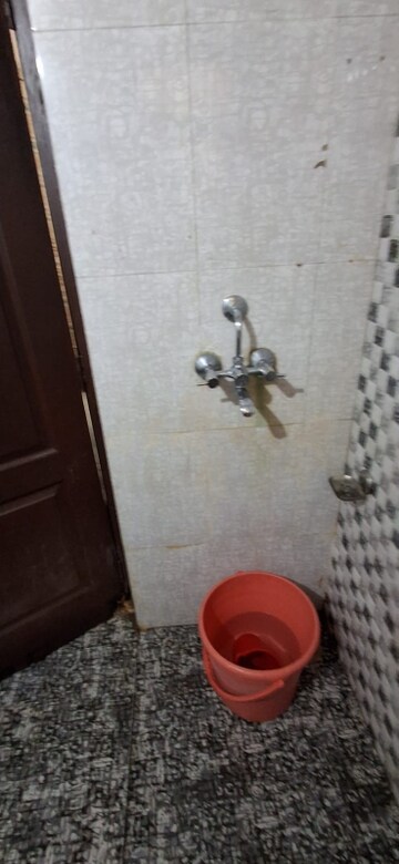 Bathroom in 2 BHK Apartment at City Garden Apartments, Sadarpur – for Rent