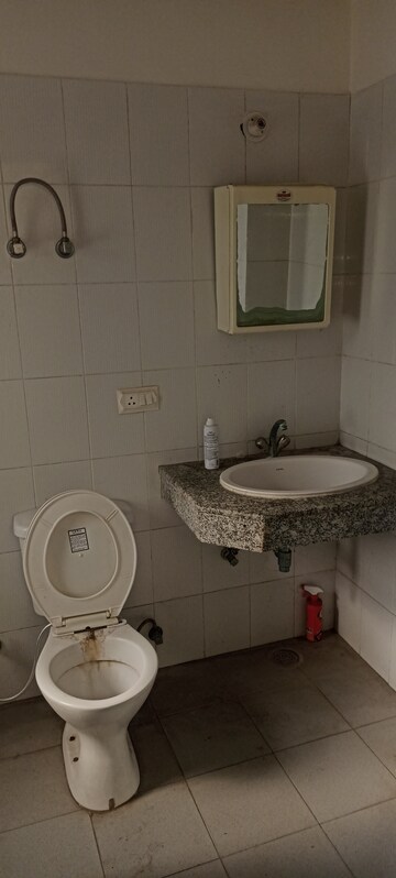 Bathroom in 2.5 BHK Apartment at KLJ Greens, Sector 77 – for Sale