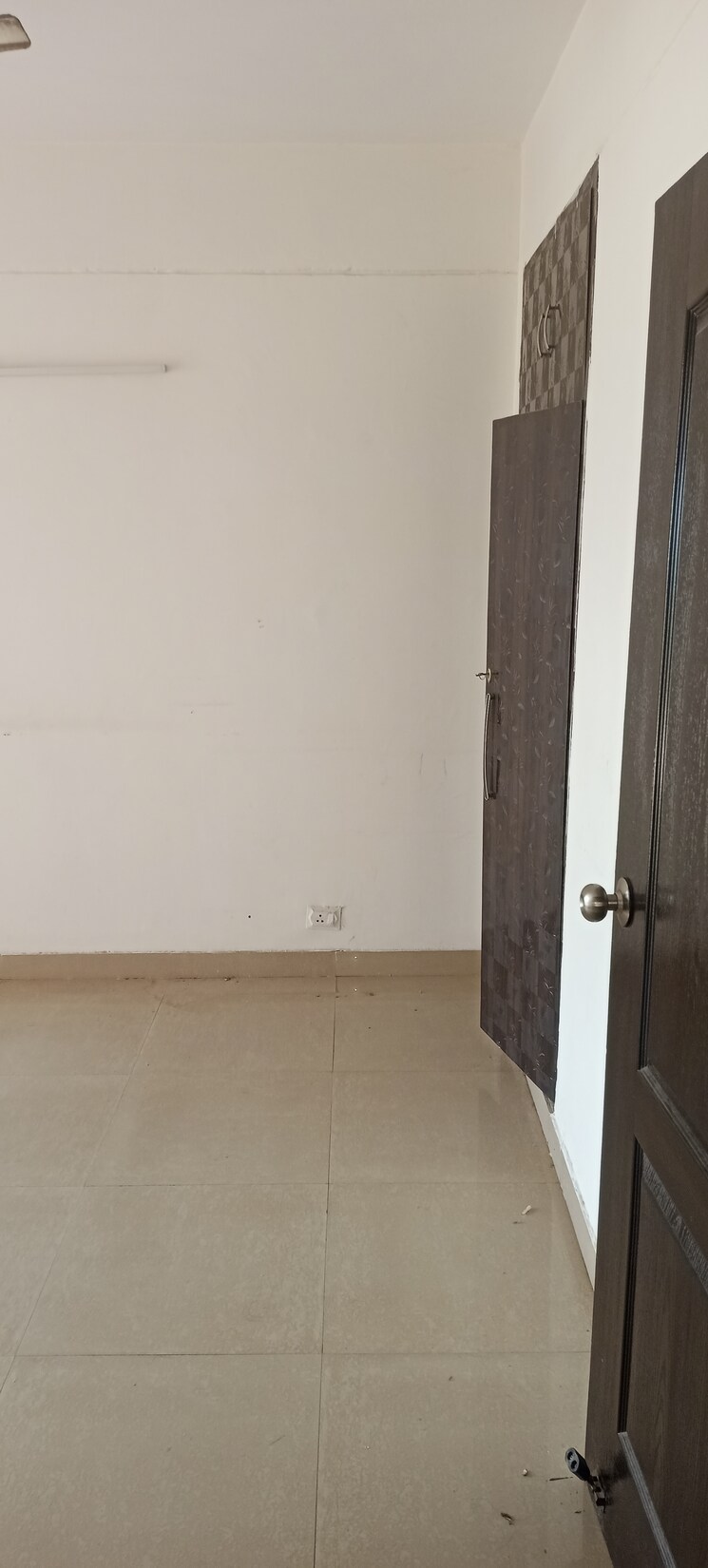 Room, klj-greens 2.5 Bedroom 1387 Sq.Ft. Apartment In Sector 77 Faridabad 9004995