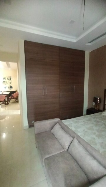 Room in 3 BHK Apartment at Puri The Pranayam, Sector 82 – for Rent
