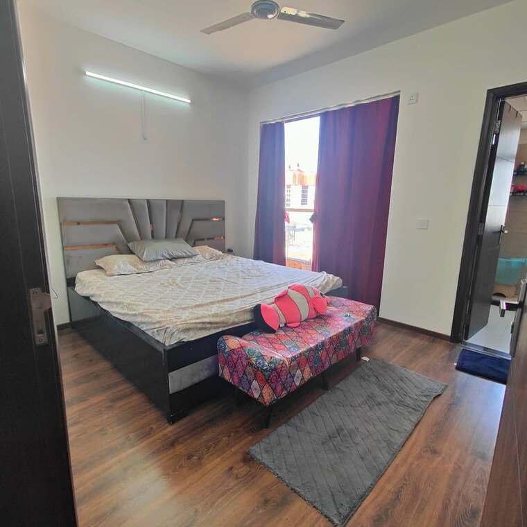 Bedroom, smart-world-orchard 3 Bedroom 1675 Sq.Ft. Apartment In Sector 61 Gurgaon 9005082