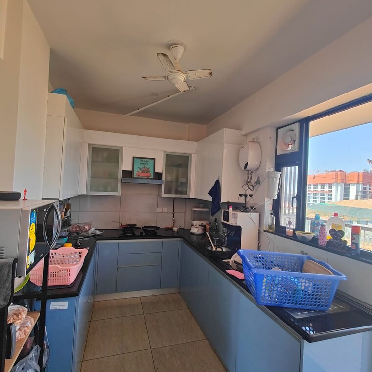 Kitchen, smart-world-orchard 3 Bedroom 1675 Sq.Ft. Apartment In Sector 61 Gurgaon 9005082