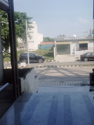  Shop – Exterior View View at SKA Arcadia, Wave City - for Sale