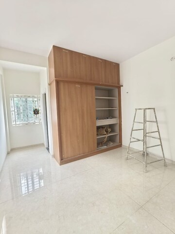 Room in 2 BHK Builder Floor at Hsr Layout – for Rent