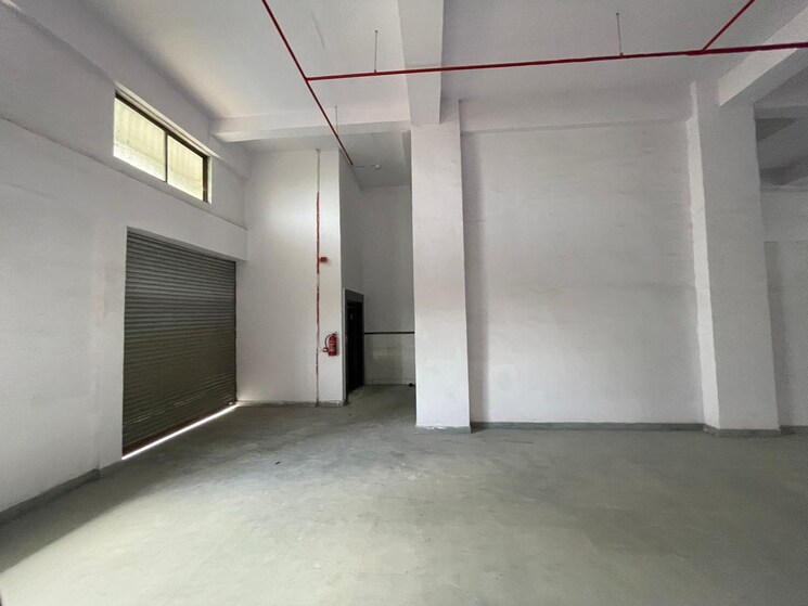 Room, vasai east Commercial Warehouse 15000 Sq.Ft. In Vasai East Palghar 9005087