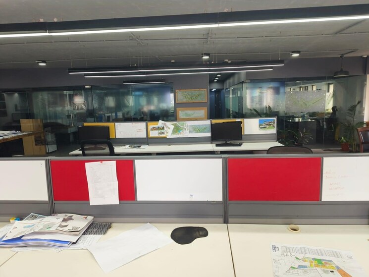 Team Area, lower parel Commercial Office Space 3279 Sq.Ft. In Lower Parel Mumbai 9005091