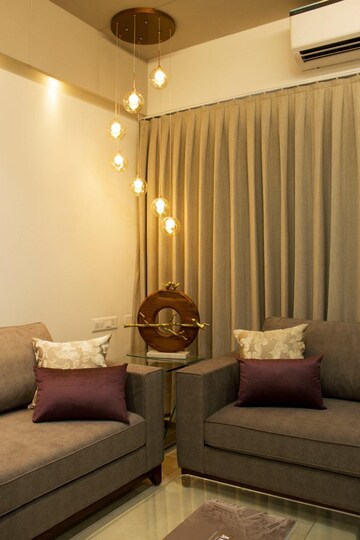 Living Room in 4 BHK Apartment at Vastrapur – for Rent