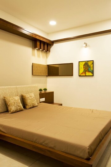 Bedroom in 4 BHK Apartment at Vastrapur – for Rent