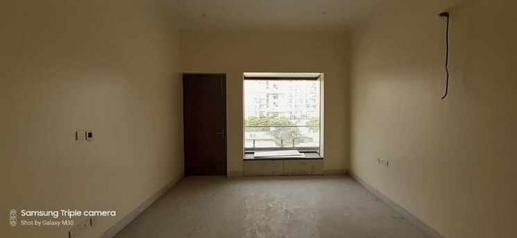 Room, tulip-mall 3 Bedroom 3000 Sq.Ft. Builder Floor In Sector 46 Noida 9005130