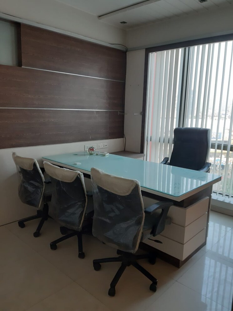 Team Area, maithili-signet Commercial Office Space 550 Sq.Ft. In Vashi Sector 30a Navi Mumbai 9005120