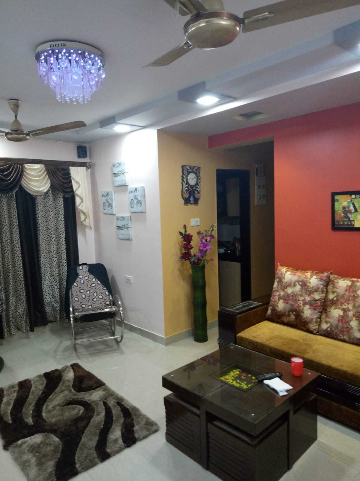 2 BHK Apartment For Rent in Evershine Woods