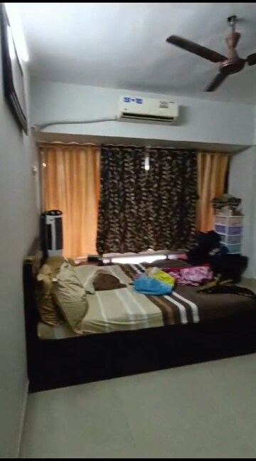Bedroom in 2 BHK Apartment at Evershine Woods, Mira Road – for Rent