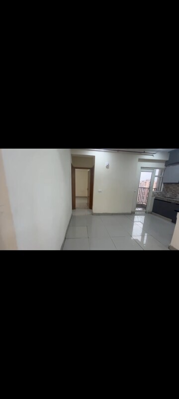 Bathroom in 3 BHK Apartment at DPL Flora Heritage, Sector 1 Greater Noida – for Sale