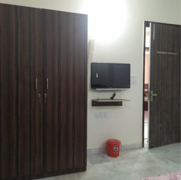 Room in  Pg at Sector 39 – for Rent
