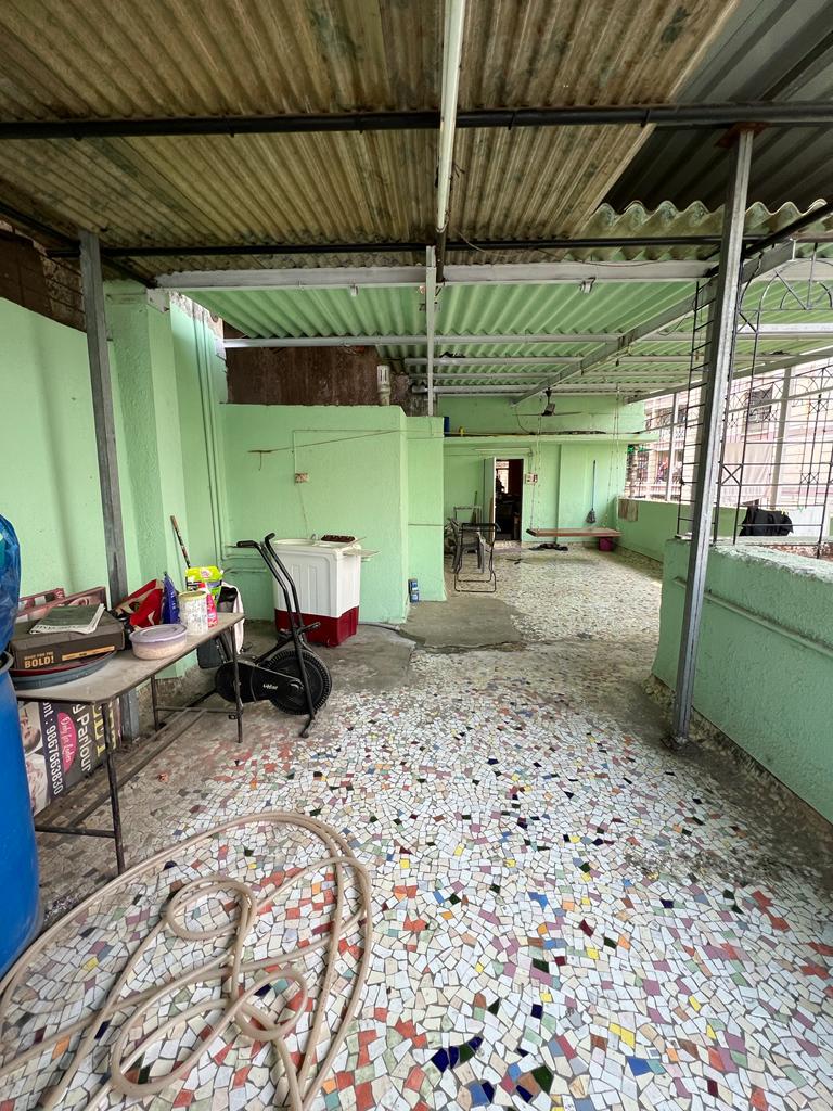 1 BHK + Pooja Room,Servant Room,Study Room Apartment For Sale in Yashraj Park CHS