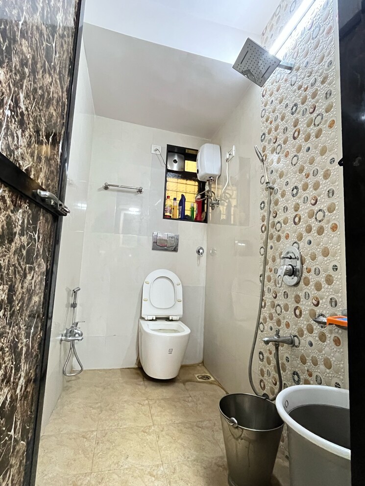 Bathroom, new-brahmand-phase-7-chs 2 Bedroom 650 Sq.Ft. Apartment In Kiran Mill Colony Thane 9005253