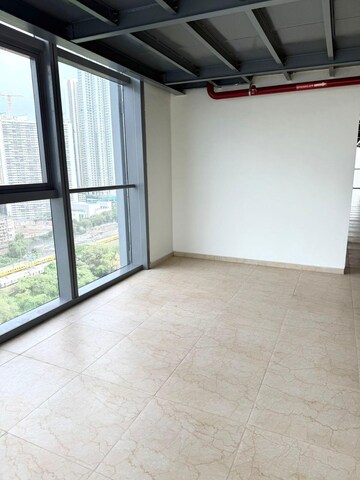  Office Space For Sale in Mahalaxmi