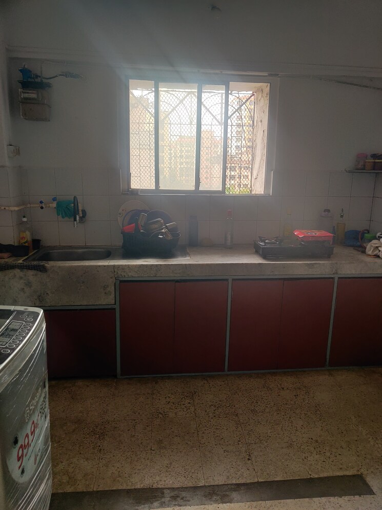 Bathroom, crystal-palace-chs 1 Bedroom 450 Sq.Ft. Apartment In Malad West Mumbai 9005269