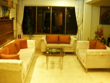 Living Room in 2 BHK Apartment at Jasani West View, Vile Parle West – for Rent