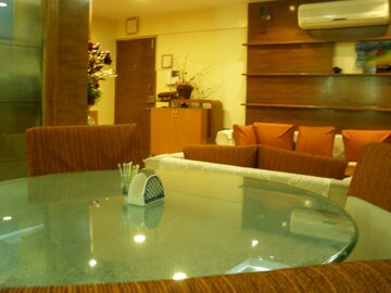 Furnished Amenities in 2 BHK Apartment at Jasani West View, Vile Parle West – for Rent