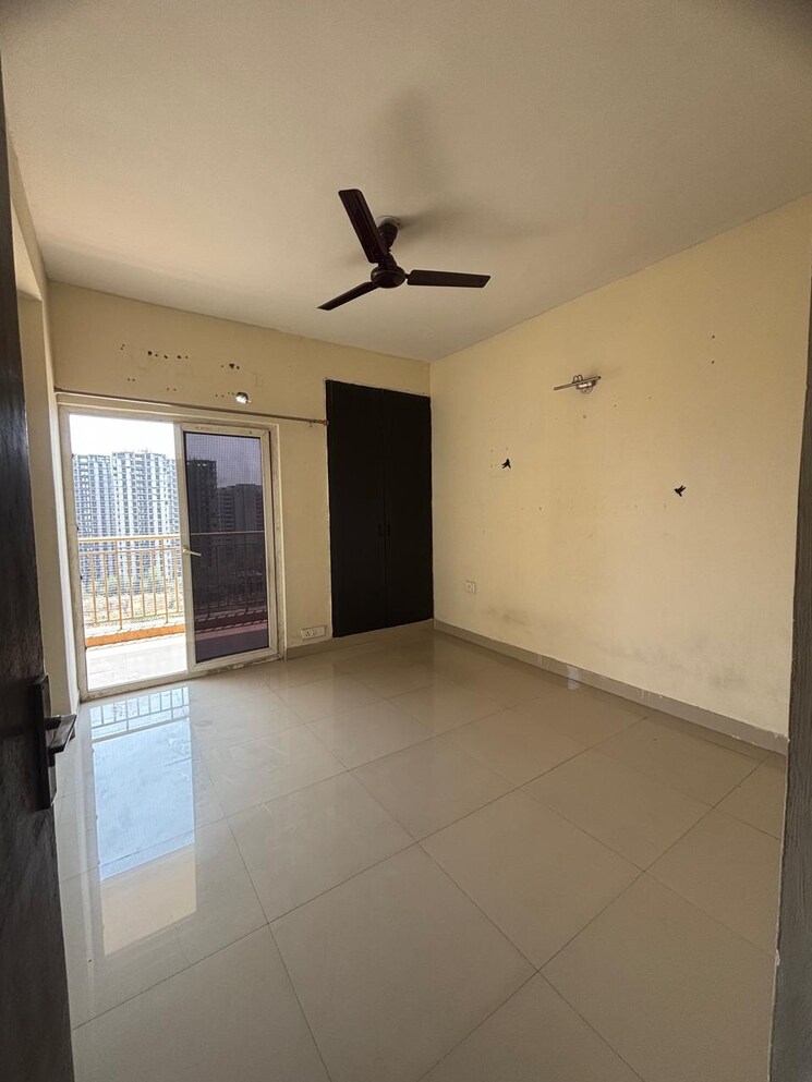 Room, eldeco-live-by-the-greens 2 Bedroom 1140 Sq.Ft. Apartment In Sector 150 Noida 9005297