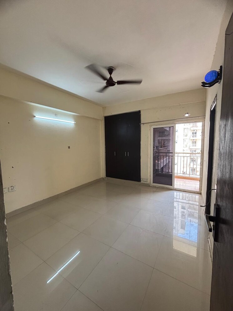 Room, eldeco-live-by-the-greens 2 Bedroom 1140 Sq.Ft. Apartment In Sector 150 Noida 9005297