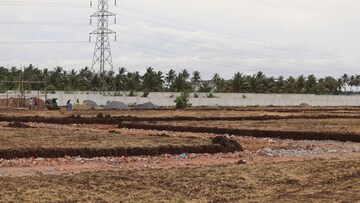  Plot For Sale in Junwani