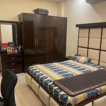 Bedroom in 2 BHK Builder Floor at Eco City Noida, Sector 75 – for Rent