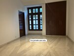 5 BHK + Servant Room 325 Sq.Yd. Independent House in Neeti Bagh