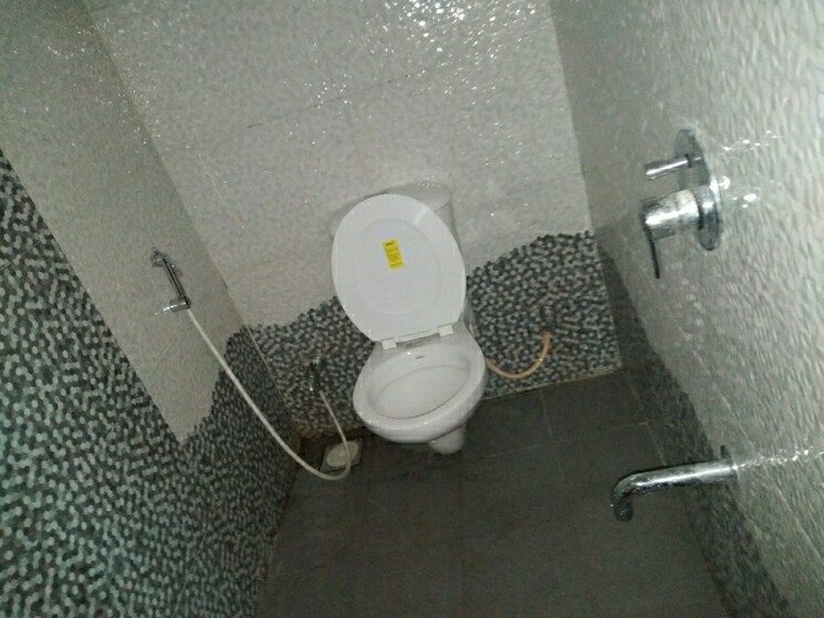 Bathroom, pride-atlantic 3 Bedroom 1465 Sq.Ft. Apartment In Charholi Budruk Pune 9005413