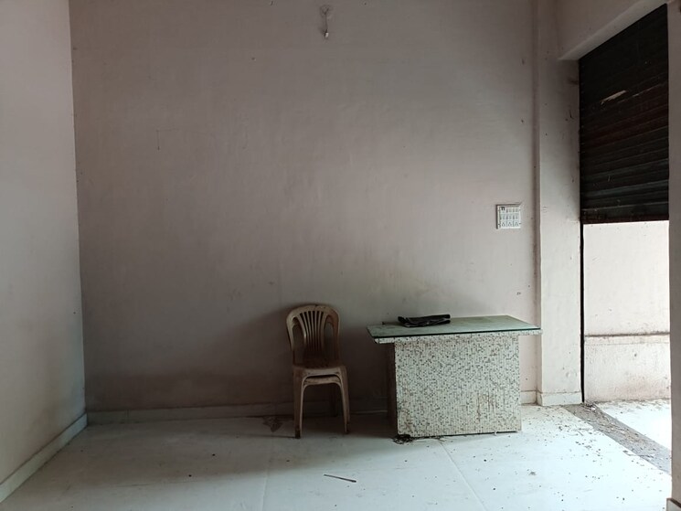 Room, evershine-city Commercial Shop 500 Sq.Ft. In Vasai East Palghar 9005458