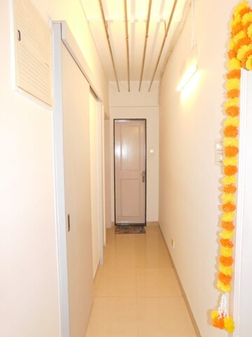  2 BHK Apartment at Raheja Sherwood, Goregaon East – for Rent